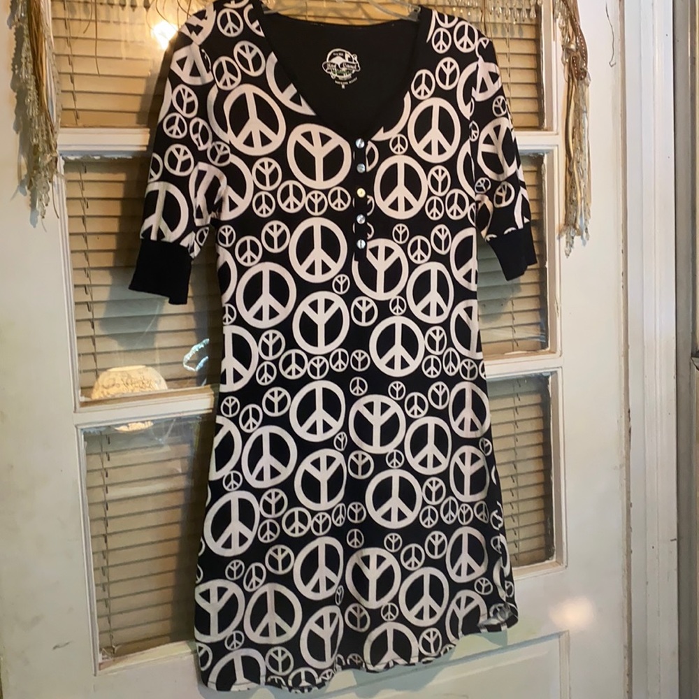 Red Camel Intimates New Wout Tags Peace sign Cotton Sz M Long Nightshirt -